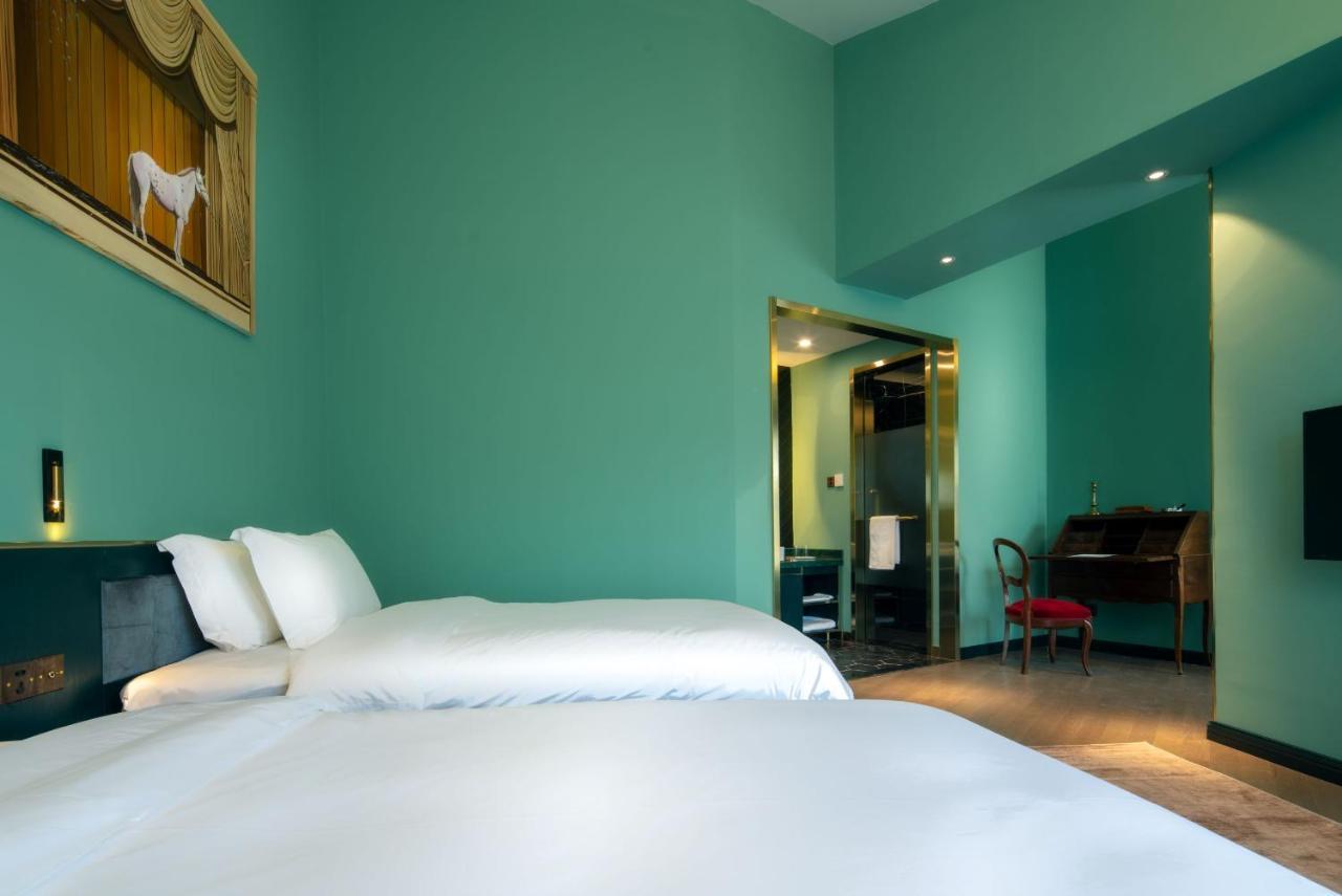 มูนแอนด์ชาลิซ Hotel คุนหมิง ภายนอก รูปภาพ